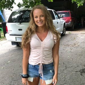 Meet your Posher, Mackenzie